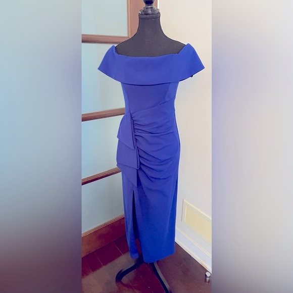 Xscape Evening Dress - ($329) Off Shoulder. 3/4 length altered size 6. - Picture 1 of 9